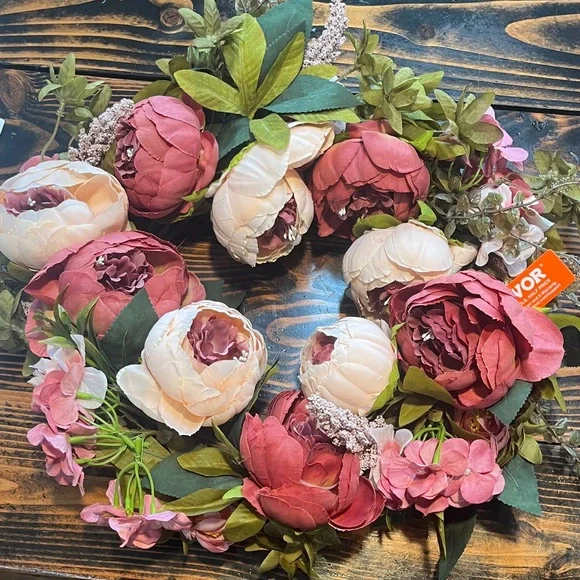 Floral Wreath with Pink and Green Blooms - Picture 3 of 5